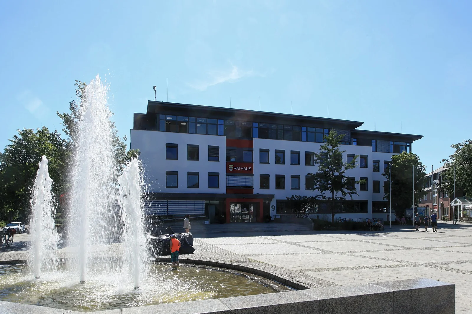 Rathaus am Marktplatz in Bad Zwischenahn