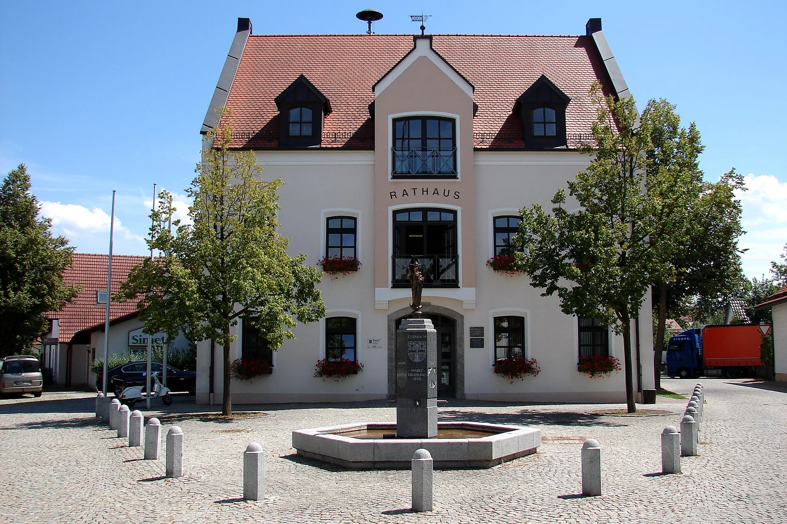 Rathaus in Essenbach