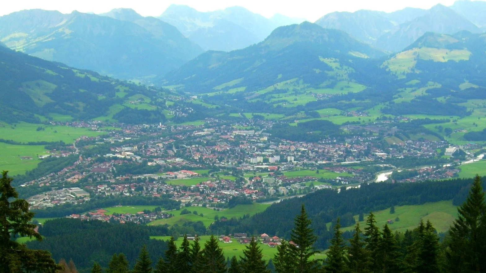 Stadtansicht von Sonthofen aus der Luft